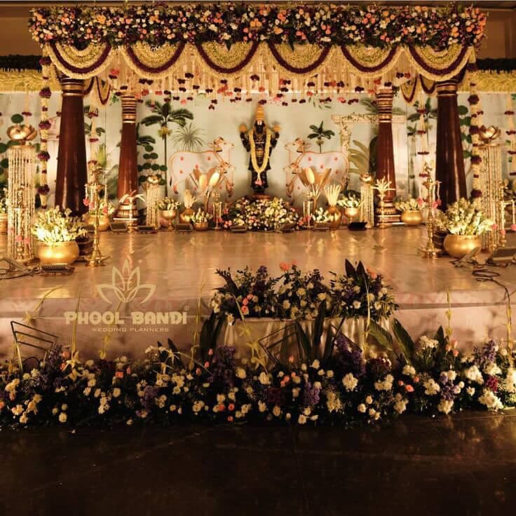 Mandap reveal · sacred frame
